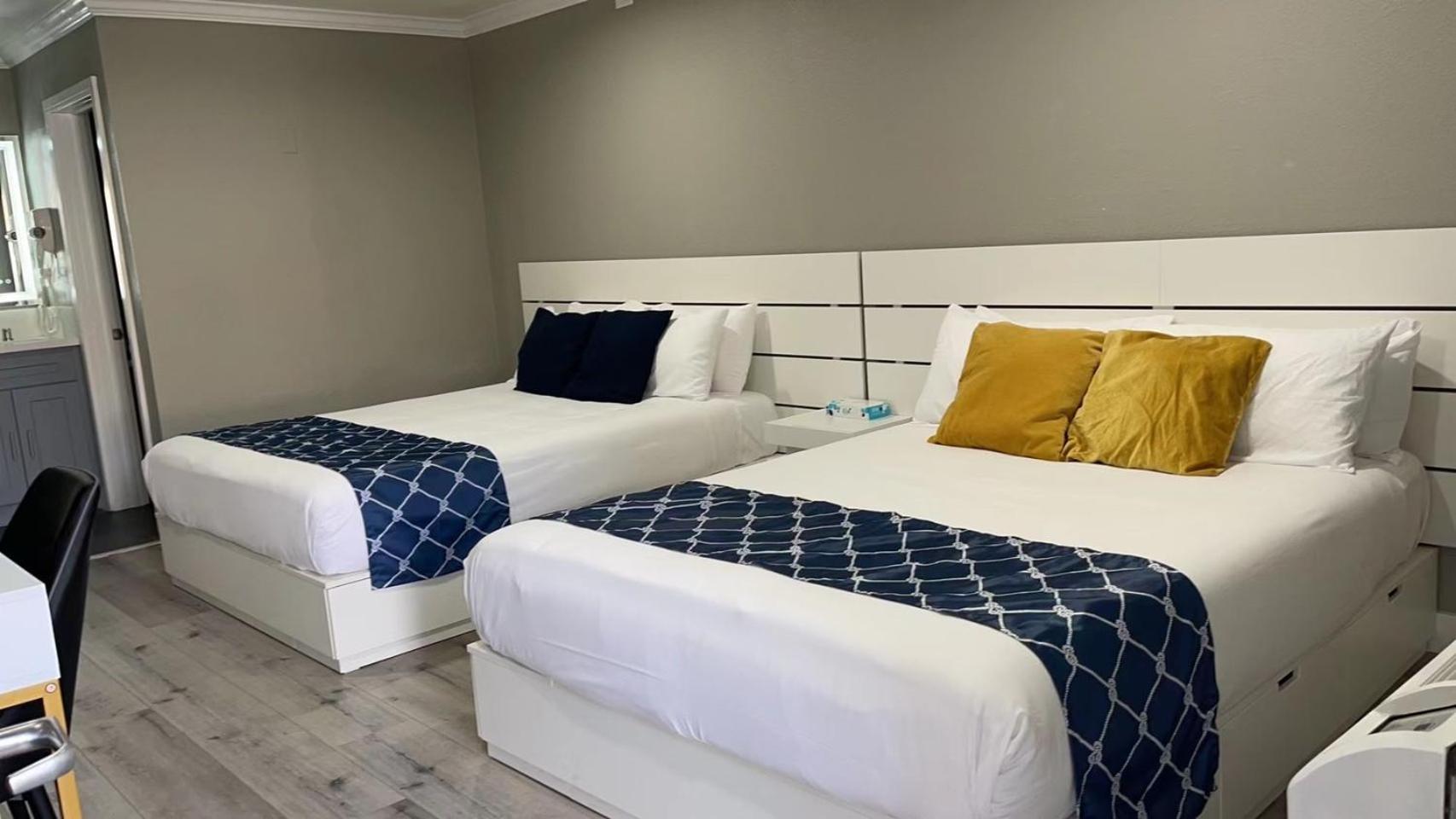 Omeo Suites Alhambra Værelse billede